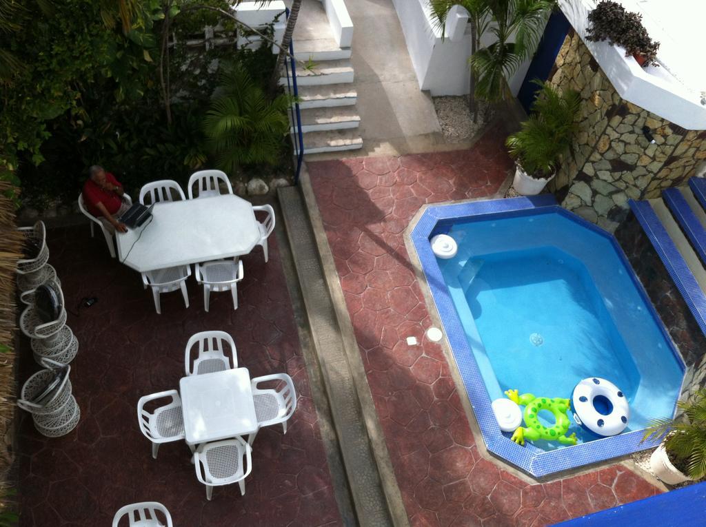 Hotel Caribe Barahona Exteriör bild