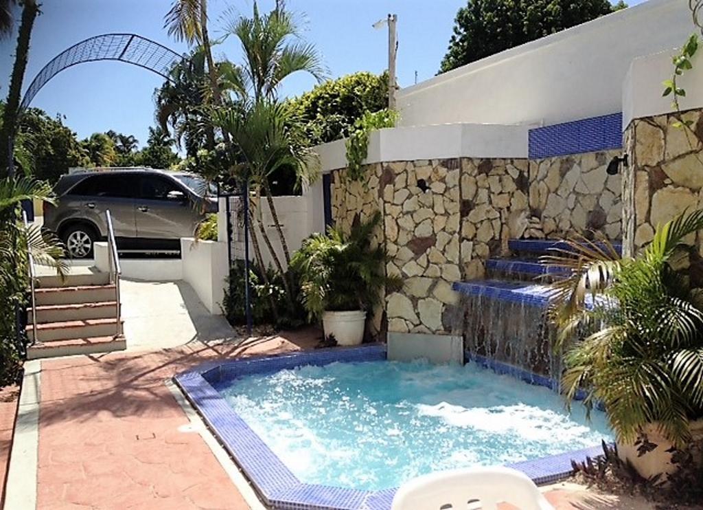 Hotel Caribe Barahona Exteriör bild