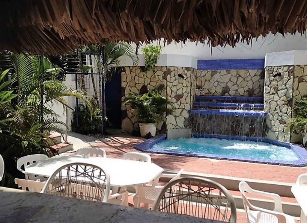 Hotel Caribe Barahona Exteriör bild