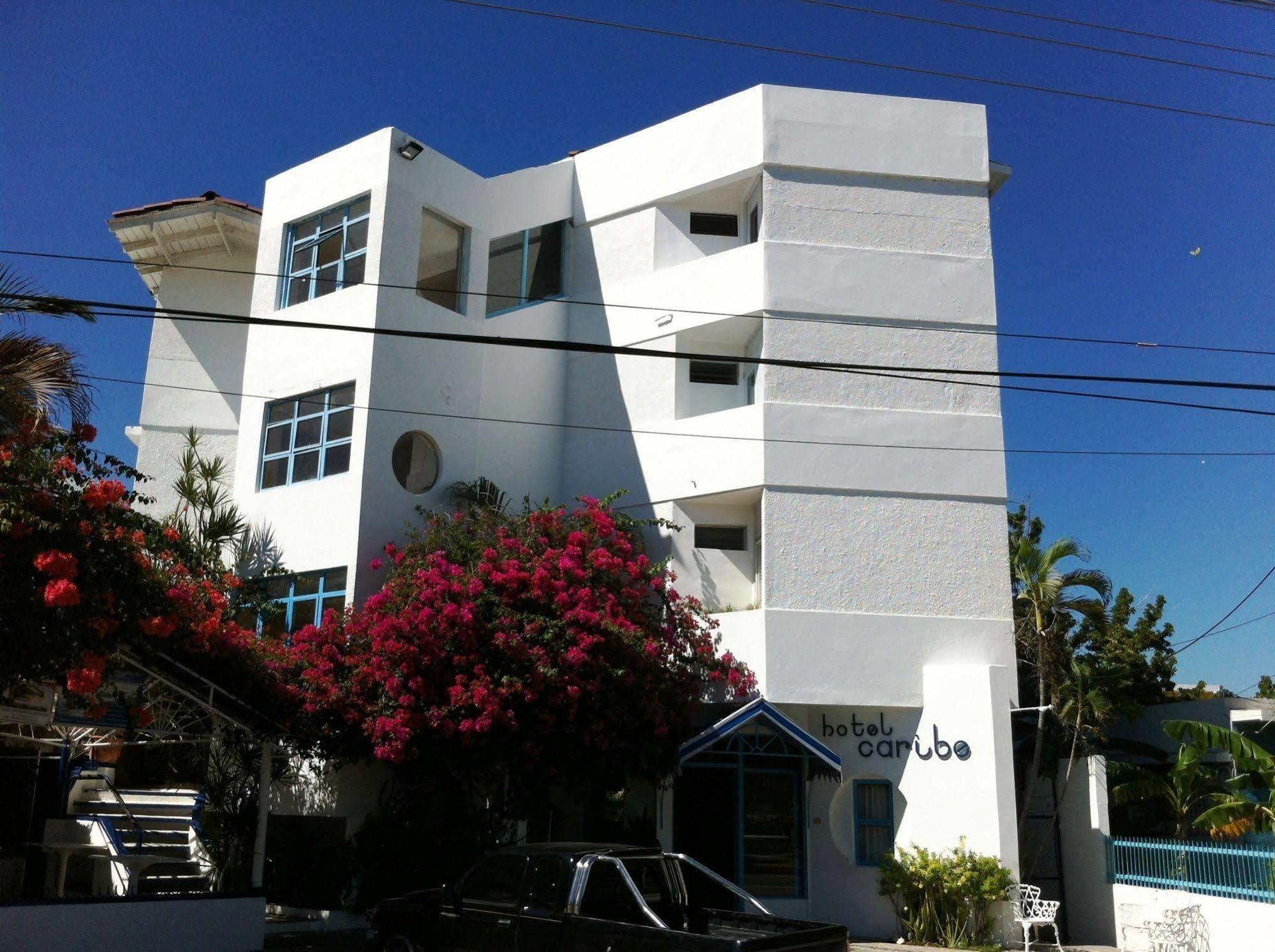 Hotel Caribe Barahona Exteriör bild