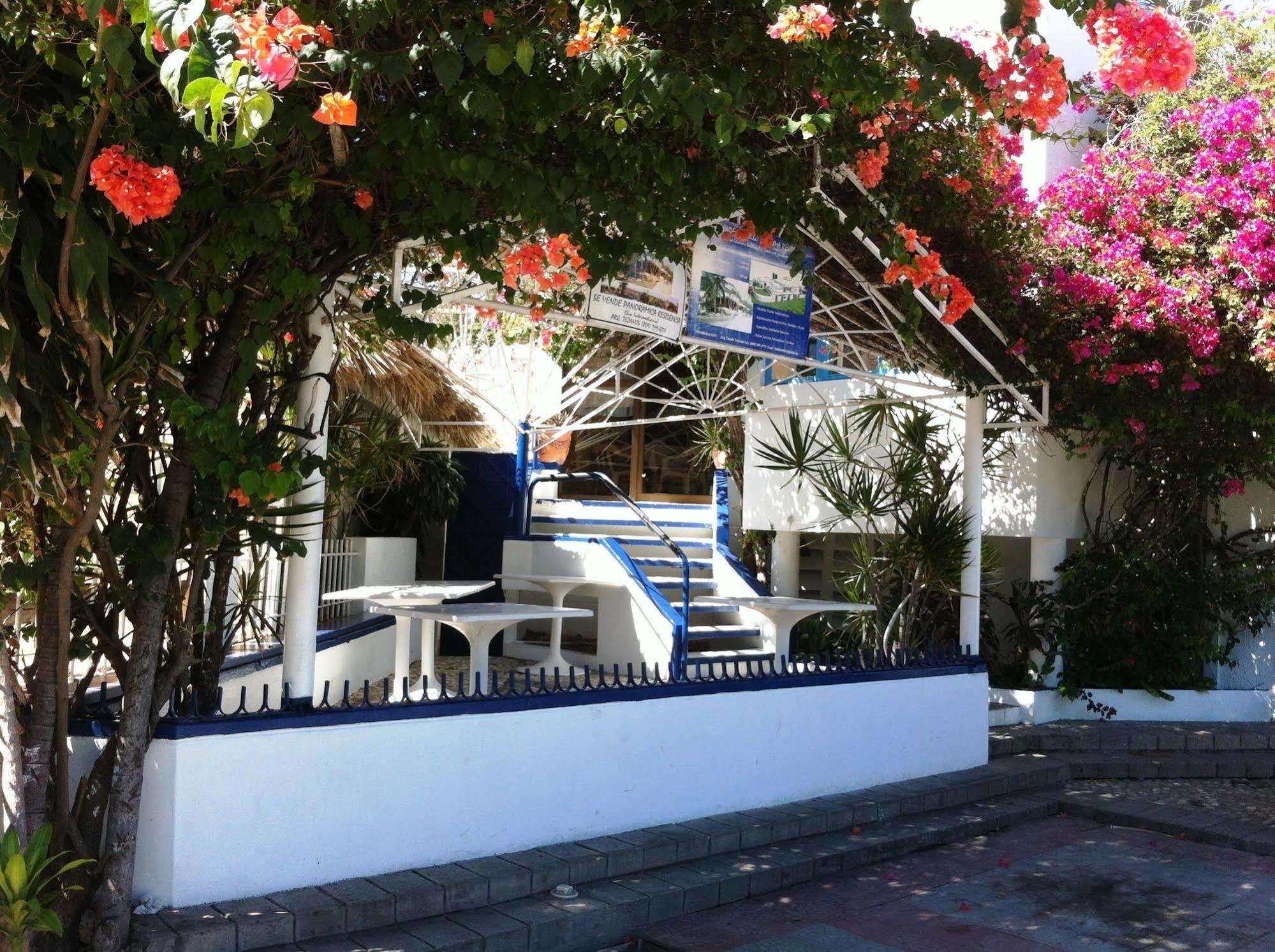 Hotel Caribe Barahona Exteriör bild