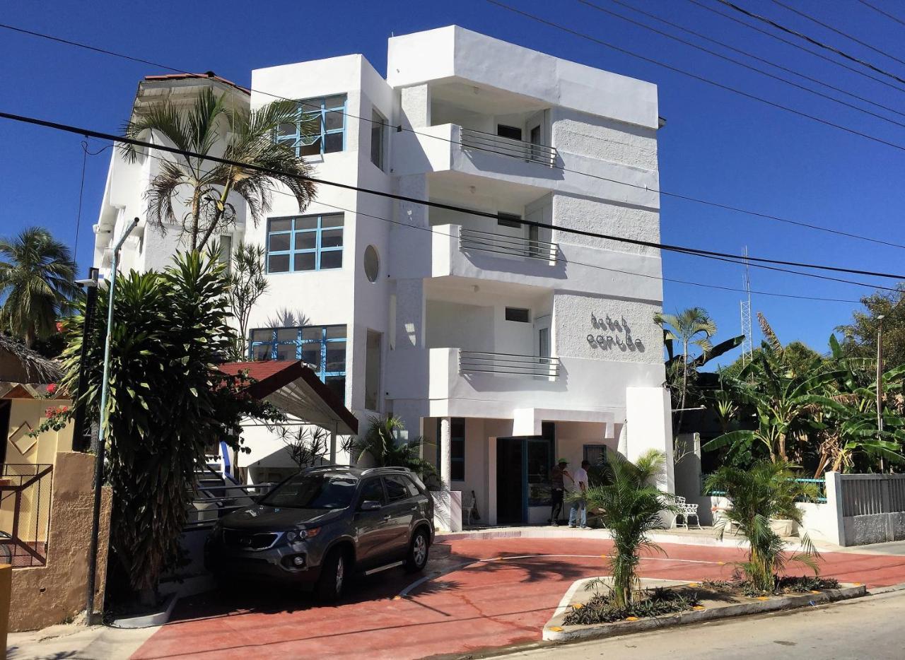 Hotel Caribe Barahona Exteriör bild